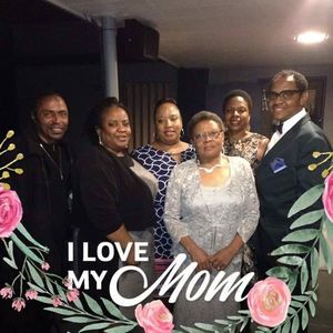 Meet your Posher, Adria